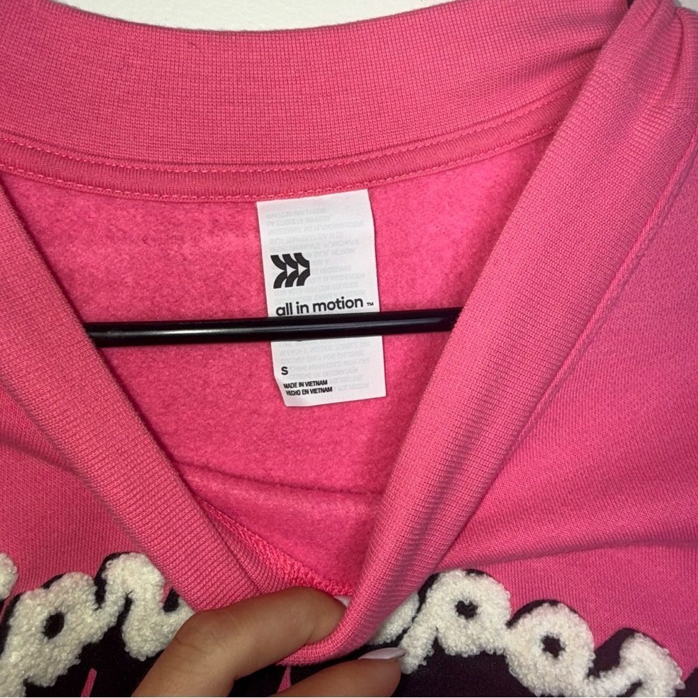 🖤All in Motion Vibrant Pink Sweatshirt - Picture 4 of 5